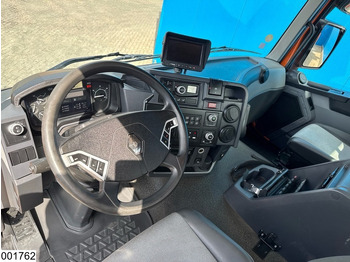 Camion plateau, Camion grue Renault C 380 6X4, EURO 6, HIAB, Remote, Steel suspension: photos 5 Camion plateau, Camion grue Renault C 380 6X4, EURO 6, HIAB, Remote, Steel suspension: photos 5