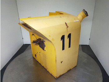 Frame/ Châssis pour Engins de chantier Ahlmann AZ210E-23103792L-Fuel tank/Kraftstofftank/Tank: photos 2