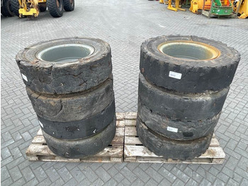 Pneus et jantes LIEBHERR