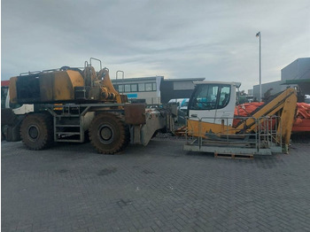 Pelle de manutention LIEBHERR