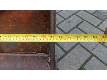 Godet pour Engins de chantier Volvo L 90 C: photos 4