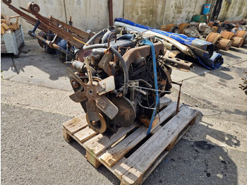 Moteur Bedford TK 330: photos 1