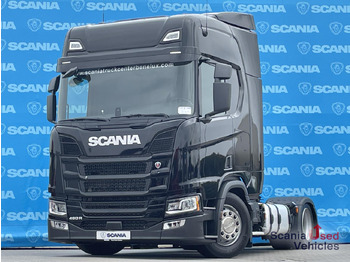 Tracteur routier SCANIA R 460