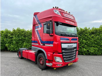 Tracteur routier DAF XF 460
