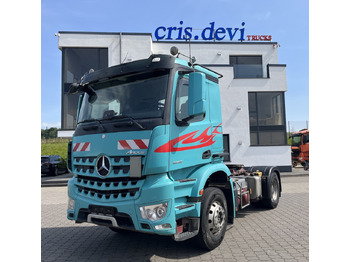 Tracteur routier MERCEDES-BENZ Arocs 1848