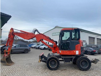 Pelle sur pneus Komatsu PW 98 MR-8 (12005627): photos 2 Pelle sur pneus Komatsu PW 98 MR-8 (12005627): photos 2