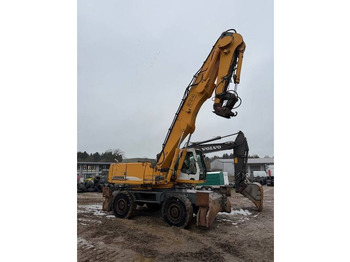 Pelle de manutention LIEBHERR A 934