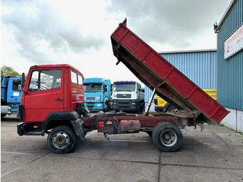 Crédit-bail de Mercedes-Benz LK 814 K 4x2 (6-CILINDER) KIPPER (MANUAL GEARBOX / FULL STEEL SUSPENSION / P.T.O.) Mercedes-Benz LK 814 K 4x2 (6-CILINDER) KIPPER (MANUAL GEARBOX / FULL STEEL SUSPENSION / P.T.O.): photos 4