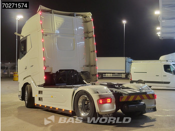 Crédit-bail de DAF XG+ 530 4X2 Retarder 2x Tanks Standklima Leather Alcoa's DAF XG+ 530 4X2 Retarder 2x Tanks Standklima Leather Alcoa's: photos 2