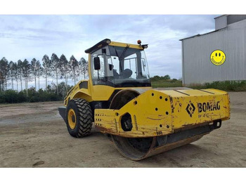 Compacteur mixte BOMAG