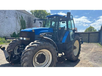 Tracteur agricole NEW HOLLAND TM
