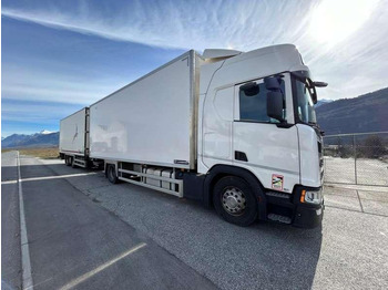 Tracteur routier SCANIA R 450
