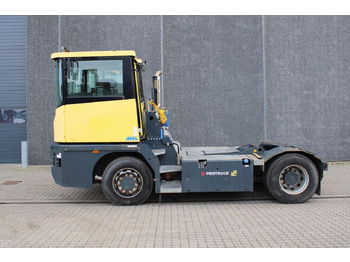 Tracteur portuaire MOL