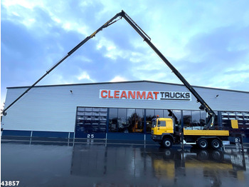 Camion grue MAN F2000