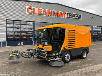 Balayeuse de voirie RAVO