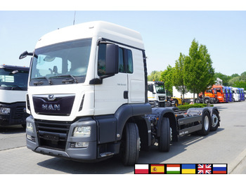 Crédit-bail de MAN TGS 35.420 8x2 / Chassis 6.4 m / 3 steered axles MAN TGS 35.420 8x2 / Chassis 6.4 m / 3 steered axles: photos 1