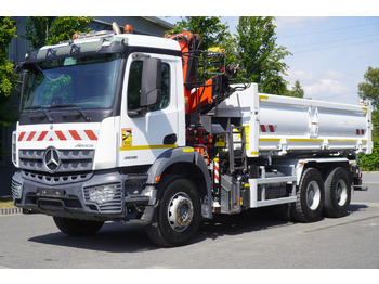 Camion plateau, Camion grue MERCEDES-BENZ AROCS 2636 / Fassi F155A.0.22 crane 6t / 120 tho. km / 3-sided dump truck / 2 x Bordmatic: photos 3