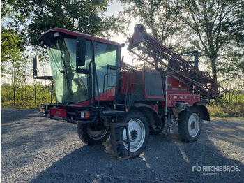 Pulvé automoteur CASE IH