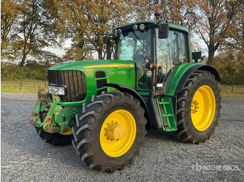 Tracteur agricole JOHN DEERE 2000 Series