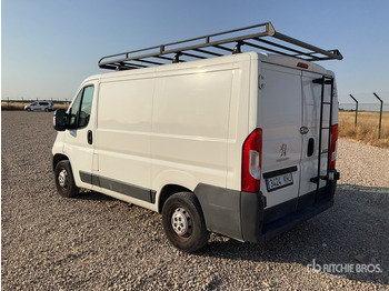 Fourgonnette PEUGEOT Boxer
