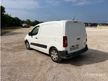 Fourgonnette 2013 Peugeot Partner Vehicule Utilitaire Cargo Van: photos 3