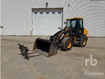 Chargeuse sur pneus JCB 409