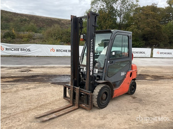 Chariot élévateur à gaz 2014 Toyota 02-8FGF25 2014 Toyota 8FG25 Forklift Forklift: photos 3