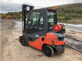 Chariot élévateur à gaz 2014 Toyota 02-8FGF25 2014 Toyota 8FG25 Forklift Forklift: photos 4