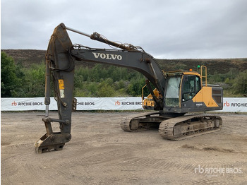 Pelle sur chenille VOLVO EC250EL