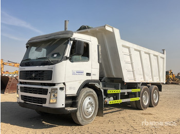Camion benne VOLVO FM12 380
