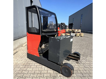Chariot à mât rétractable LINDE R