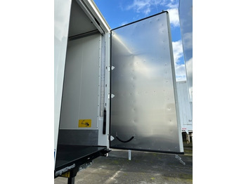 Carrosserie fourgon neuf Krone BDF-System 7.450 mm, Portaltüren, FABRIKNEU: photos 3 Carrosserie fourgon neuf Krone BDF-System 7.450 mm, Portaltüren, FABRIKNEU: photos 3