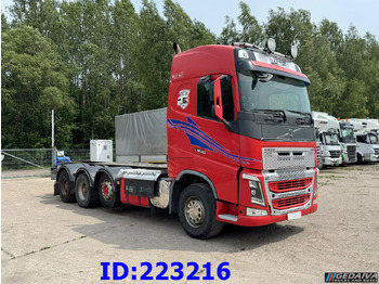 Châssis cabine VOLVO FH16 700HP 8X4  Big axle: photos 4