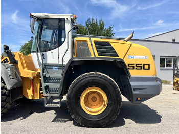 Chargeuse sur pneus Liebherr L 550 (111617): photos 2