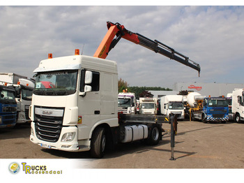 Camion grue DAF XF 106 510