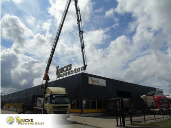 Camion grue TERBERG