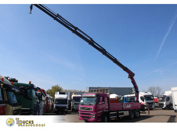Camion grue VOLVO FM 370