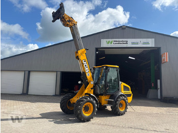 Chargeuse sur pneus JCB TM220