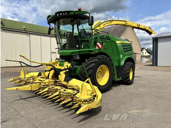 Ensileuse JOHN DEERE 8400
