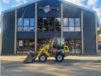 Chargeuse sur pneus WACKER