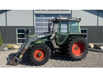 Tracteur agricole FENDT Farmer 300