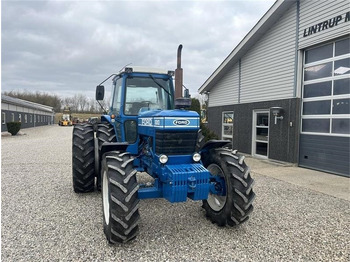 Tracteur agricole Ford 8210 En rigtig velholdt klassiker med tvillinghjul: photos 5