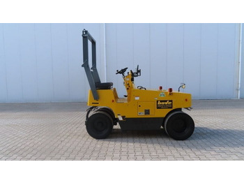 Compacteur à pneus SAKAI