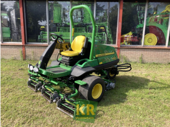 Motofaucheuse JOHN DEERE 8000 Series