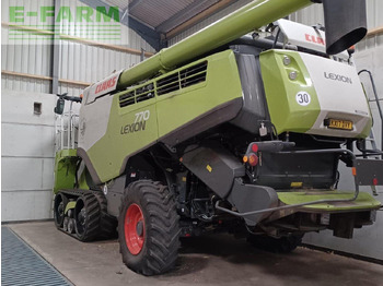 Moissonneuse-batteuse CLAAS Lexion 770