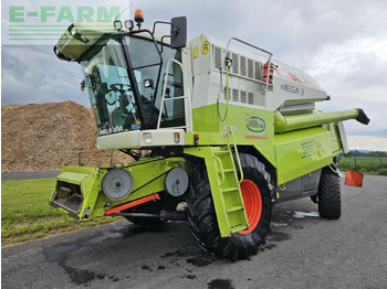 Moissonneuse-batteuse CLAAS Mega