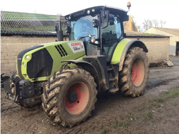 Tracteur agricole CLAAS Arion 630
