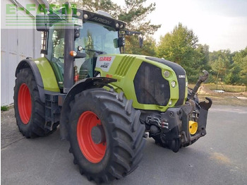 Tracteur agricole CLAAS Arion 640