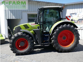 Tracteur agricole CLAAS Arion 660
