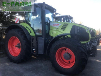 Tracteur agricole CLAAS Axion 810